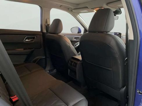 Used 2023 Nissan Rogue Platinum AWD/4WD image 70