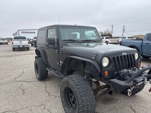 Used 2008 Jeep Wrangler X w/ Black Appearance Group image 2