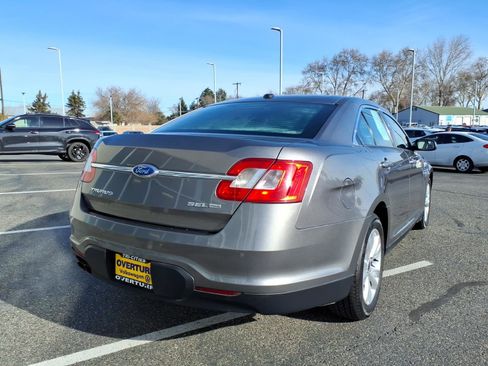 Used 2012 Ford Taurus SEL image 4