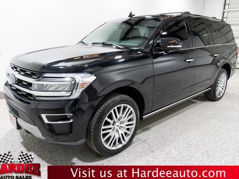 Used 2023 Ford Expedition Max Limited image 2