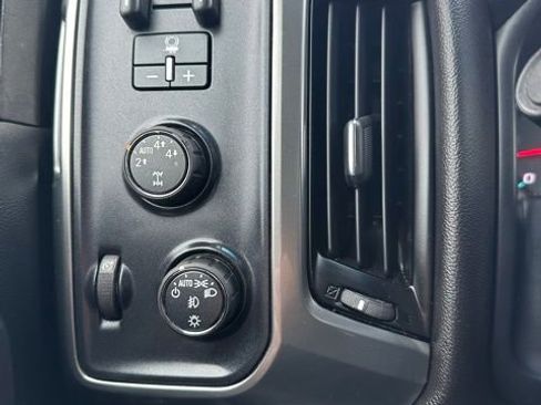 Used 2016 Chevrolet Silverado 1500 LT w/ All Star Edition image 46