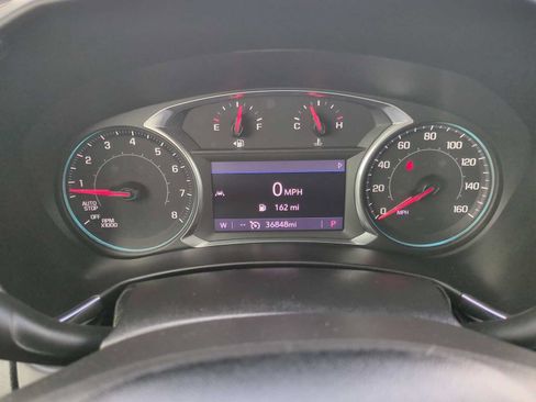 Used 2021 Chevrolet Equinox Premier FWD image 11