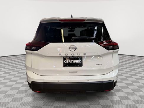 Used 2026 Nissan Rogue S AWD/4WD image 5