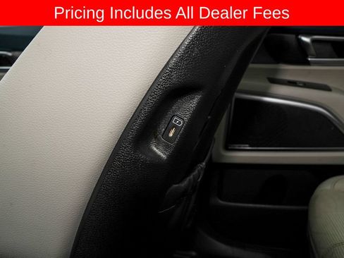 Used 2023 Kia Telluride SX AWD/4WD image 8