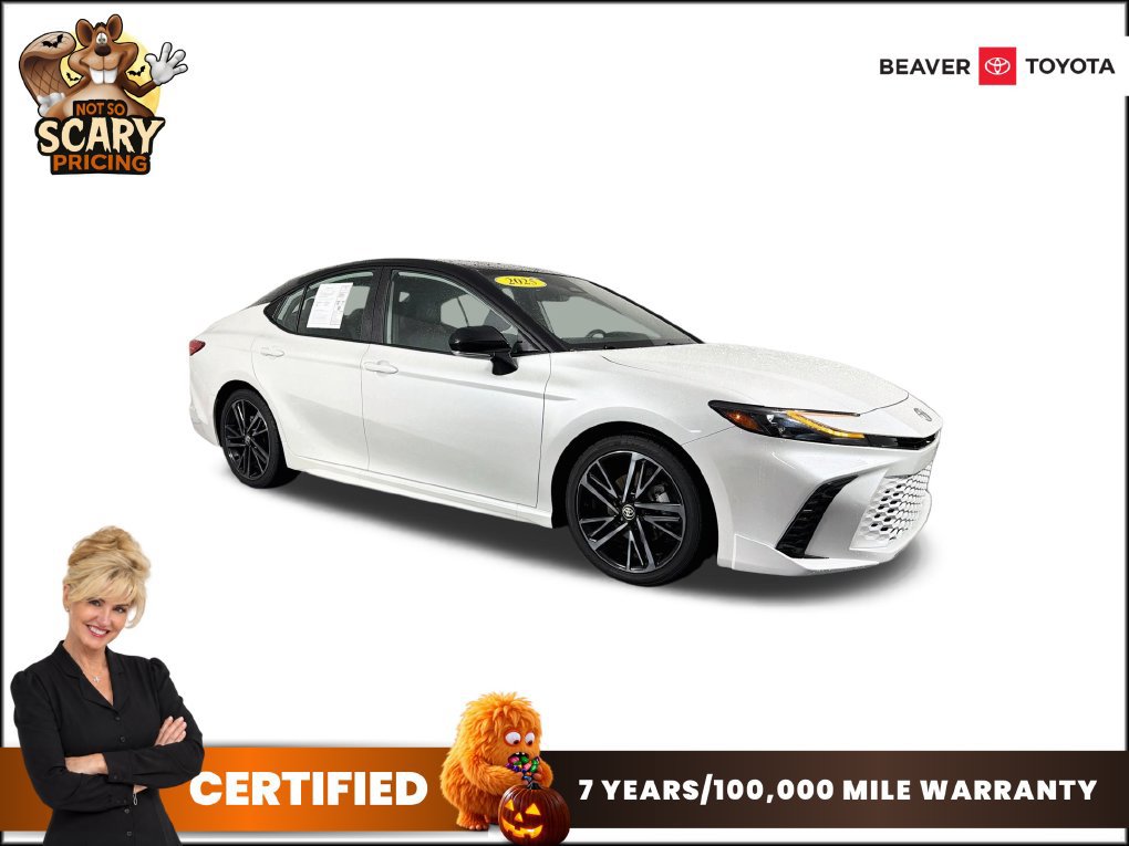 Used 2025 Toyota Camry XSE FWD image 1