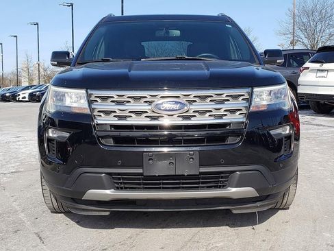 Used 2018 Ford Explorer XLT w/ Equipment Group 202A image 2