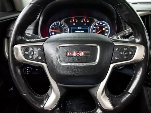 Used 2018 GMC Terrain Denali w/ Advanced Safety Package AWD/4WD image 15