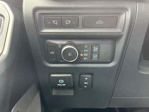 Used 2021 Ford F150 Lariat w/ Max Trailer Tow Package AWD/4WD image 36
