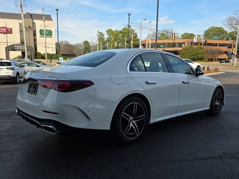 Used 2026 Mercedes-Benz E 350 4MATIC Sedan image 5