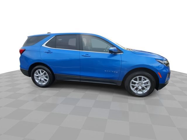 Used 2024 Chevrolet Equinox LT w/ LPO, Floor Liner Package AWD/4WD image 3