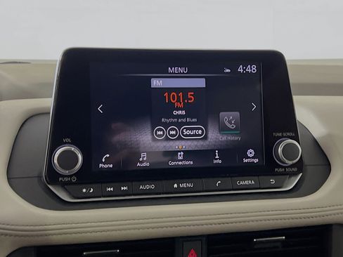 Used 2024 Nissan Rogue SV image 27