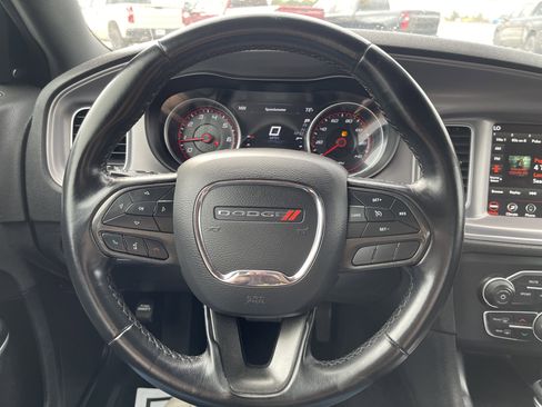 Used 2023 Dodge Charger SXT image 16