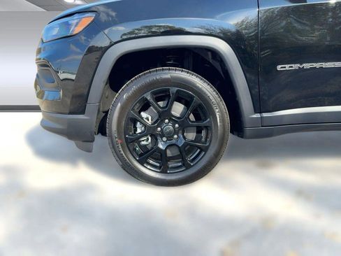 New 2026 Jeep Compass Latitude AWD/4WD image 11