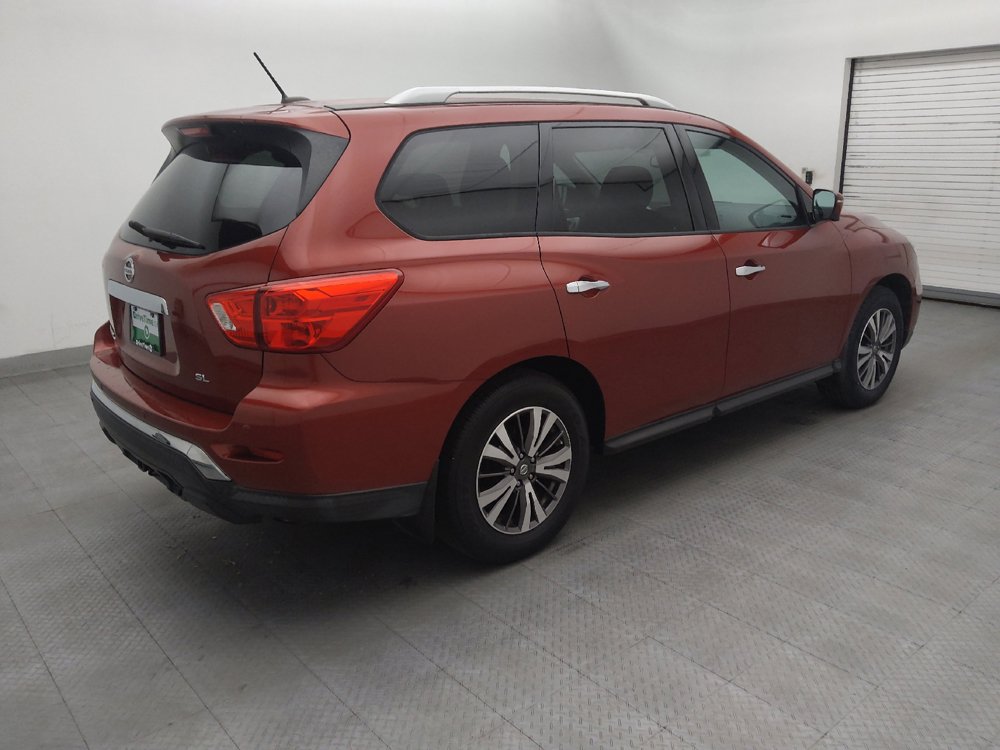 Used 2017 Nissan Pathfinder SL w/ SL Tech Package FWD image 10