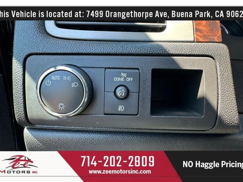 Used 2011 GMC Yukon XL Denali AWD/4WD image 42