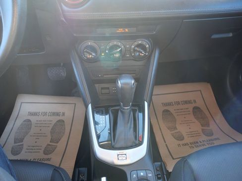 Used 2017 MAZDA CX-3 Sport image 12