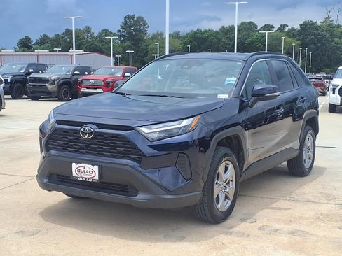 Certified 2025 Toyota RAV4 XLE AWD/4WD image 3