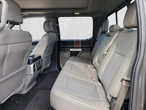 Used 2019 Ford F150 Lariat AWD/4WD image 15