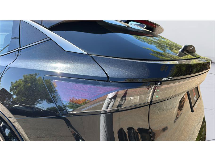 Used 2024 Nissan Ariya FWD image 11