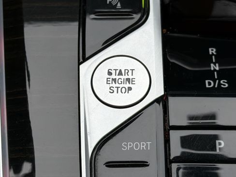 Used 2024 BMW X5 sDrive40i RWD image 10
