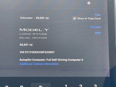 Used 2021 Tesla Model Y Long Range AWD/4WD image 28