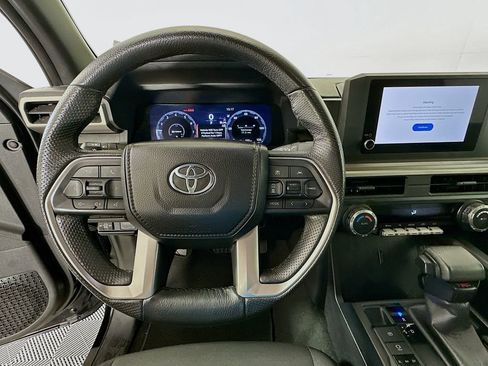 Used 2024 Toyota Tacoma TRD Off-Road AWD/4WD image 11