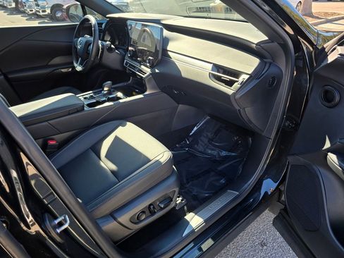 Used 2025 Lexus RX 350 Premium w/ Accessory Package (Z1) image 30