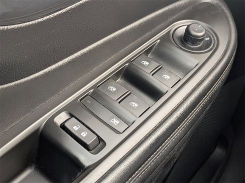 Used 2017 Buick Encore Preferred image 24