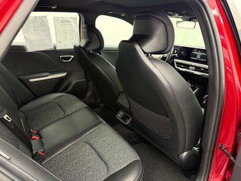 Used 2025 Kia K4 GT-Line w/ GT-Line Sunroof Package FWD image 37