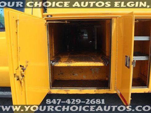 Used 2009 Ford F550 2WD Regular Cab Super Duty image 10
