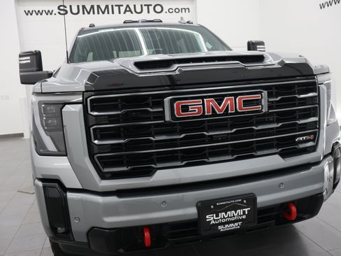 Used 2025 GMC Sierra 2500 AT4 w/ AT4 Premium Plus Package AWD/4WD image 29