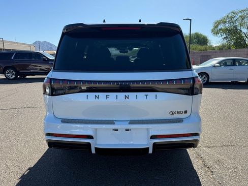 Certified 2025 INFINITI QX80 Autograph w/ Autograph Exterior Package image 6