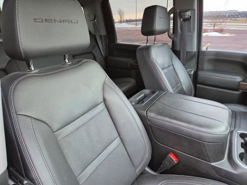 Used 2023 GMC Sierra 2500 Denali w/ Denali Black Diamond Edition image 38