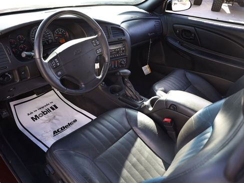 Used 2000 Chevrolet Monte Carlo SS w/ Preferred Equipment Group FWD image 12