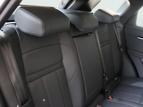 Certified 2026 Land Rover Range Rover Evoque Dynamic SE AWD/4WD image 25