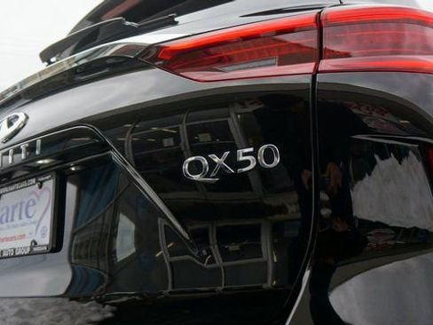 Used 2020 INFINITI QX50 Sensory w/ Proactive Package image 49