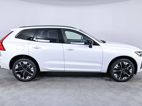 New 2026 Volvo XC60 B5 Ultra w/ Climate Package image 27