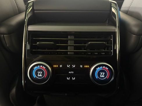 New 2025 Land Rover Range Rover Sport Dynamic SE image 25