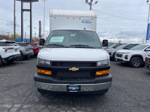 New 2025 Chevrolet Express 3500 w/ Power Convenience Package image 12