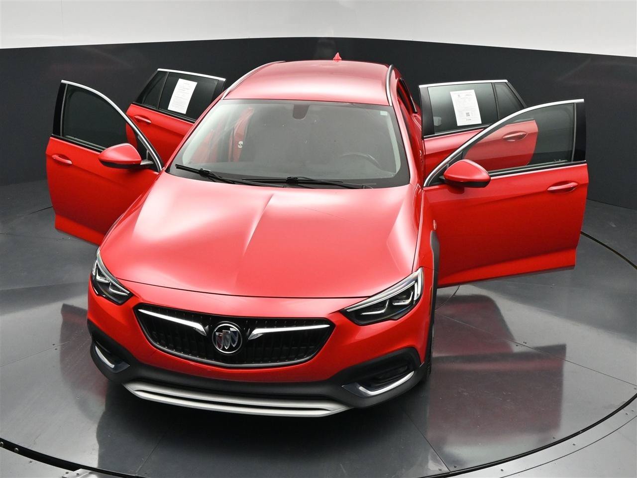 Used 2018 Buick Regal Preferred w/ Sights and Sounds Package AWD/4WD image 37