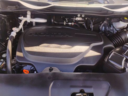 Used 2023 Honda Odyssey Sport image 18