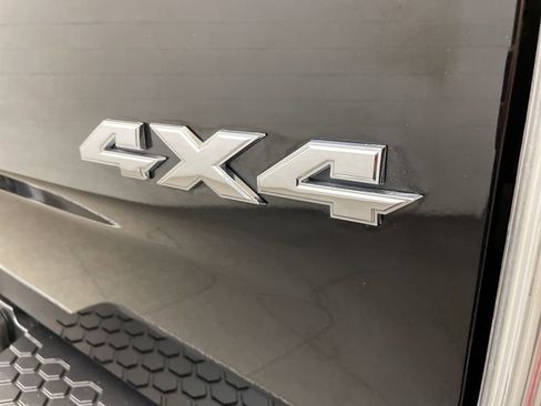 Used 2015 RAM 2500 Laramie w/ Protection Group AWD/4WD image 10