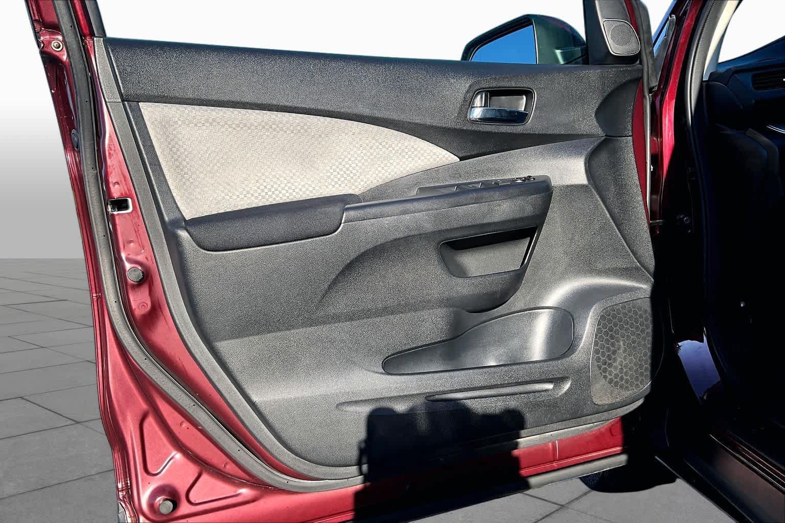 Used 2016 Honda CR-V EX image 23