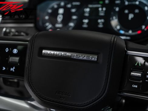 Used 2024 Land Rover Range Rover SE image 28
