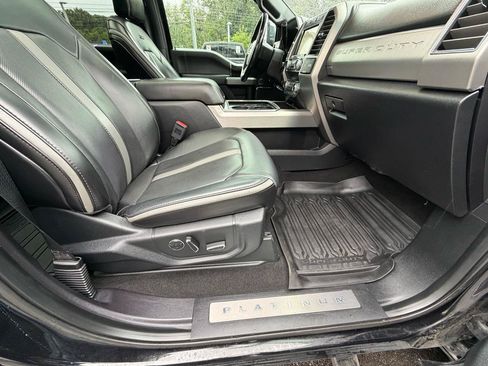 Used 2019 Ford F250 Platinum w/ Platinum Ultimate Package AWD/4WD image 49