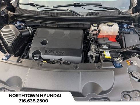 Used 2023 Chevrolet Traverse LS w/ Safety Package image 39