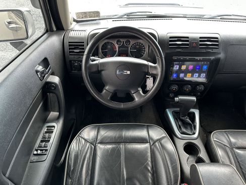 Used 2007 HUMMER H3 AWD/4WD image 12