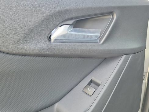 New 2026 Chevrolet Equinox LT w/ Safety and Technology Package FWD image 12