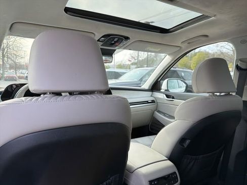 Used 2024 Hyundai Palisade Calligraphy image 29