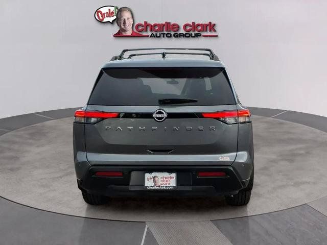 Certified 2026 Nissan Pathfinder SV FWD image 4